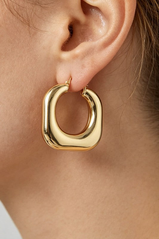 Cubic Hoops in Gold