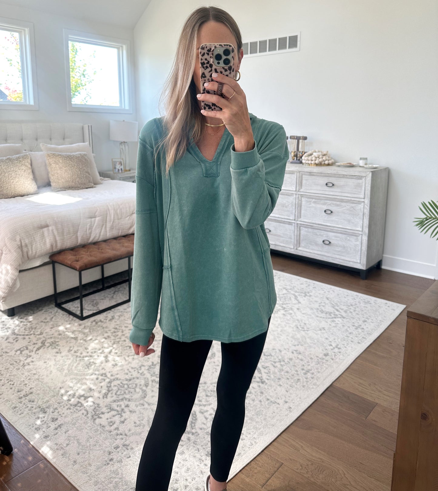 Green Pullover