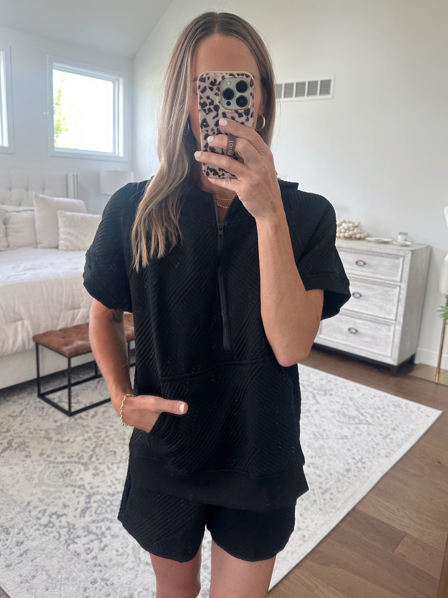 Textured Set- Black