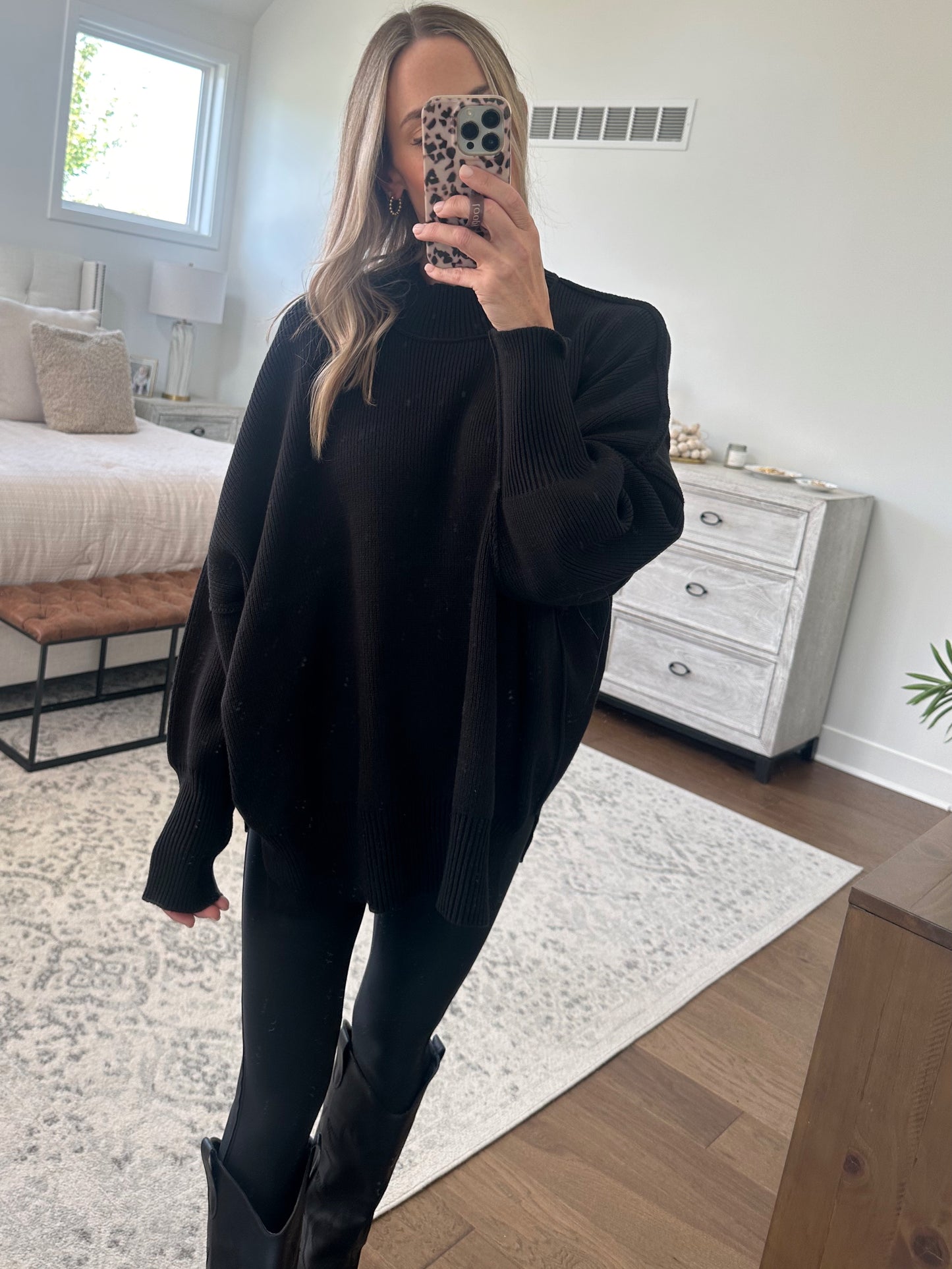 Oversized Sweater- Black