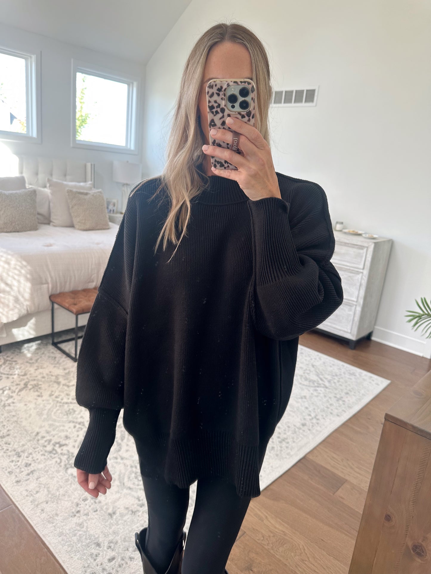 Oversized Sweater- Black