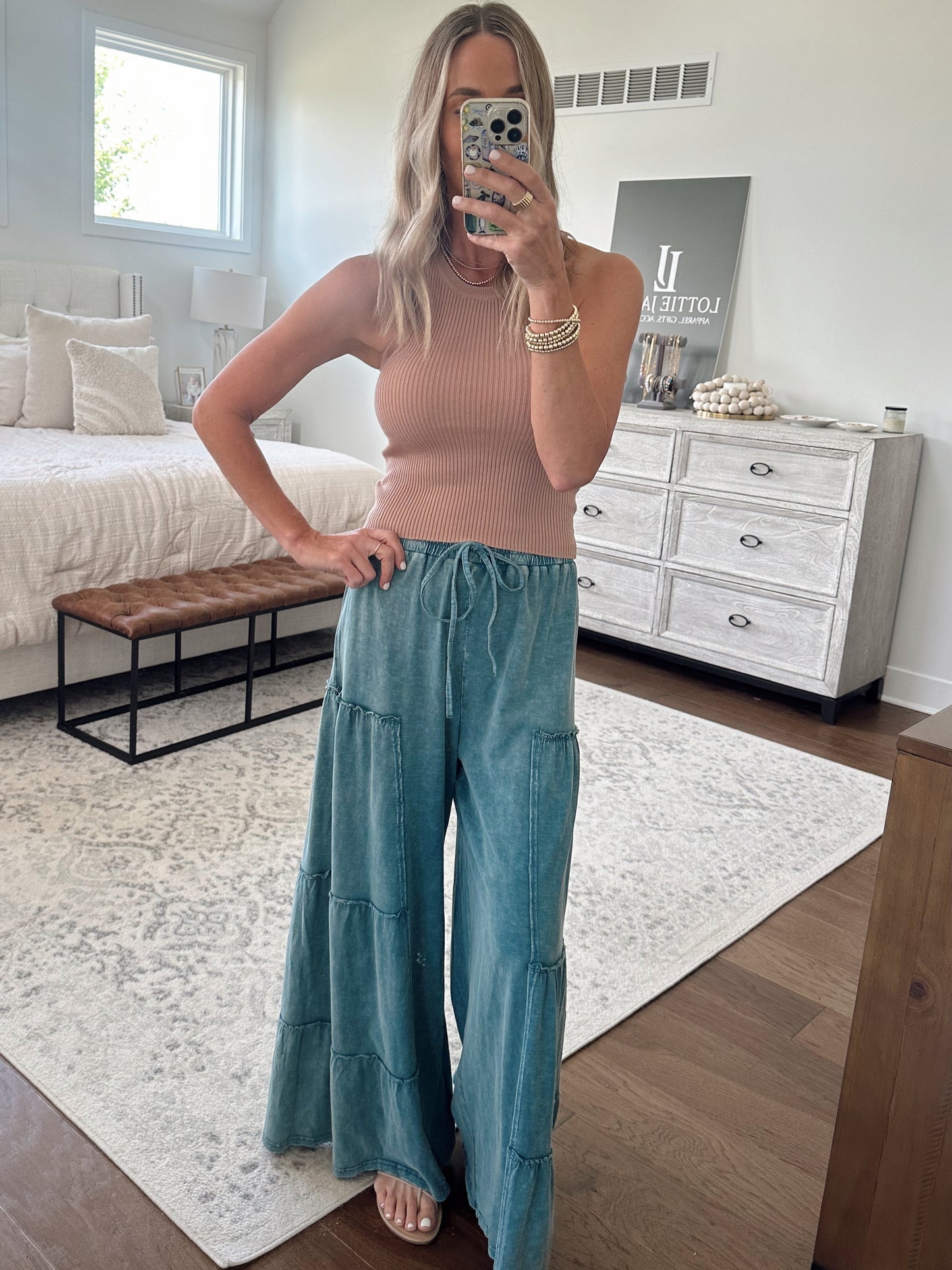 Flare Leg Pant