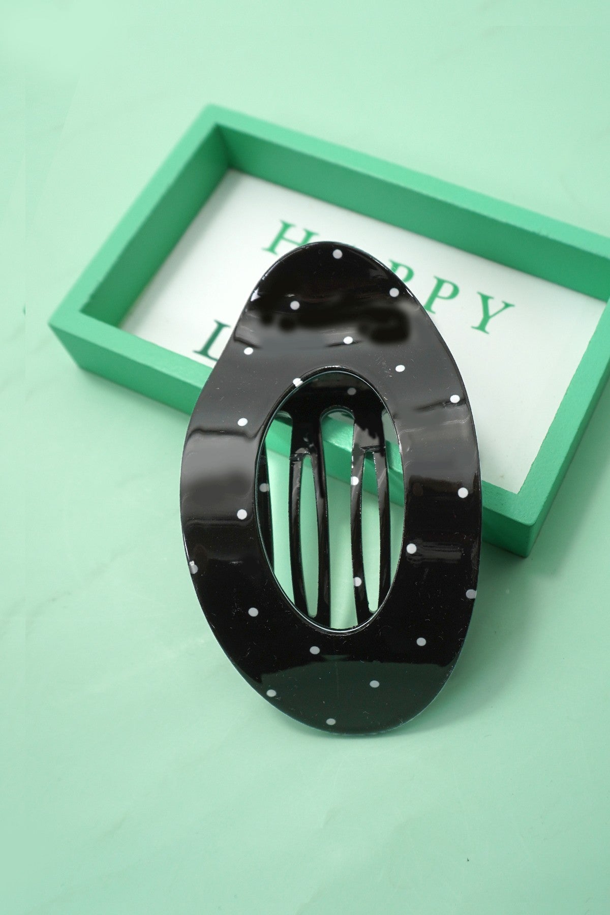 Oval Claw Clip- Black