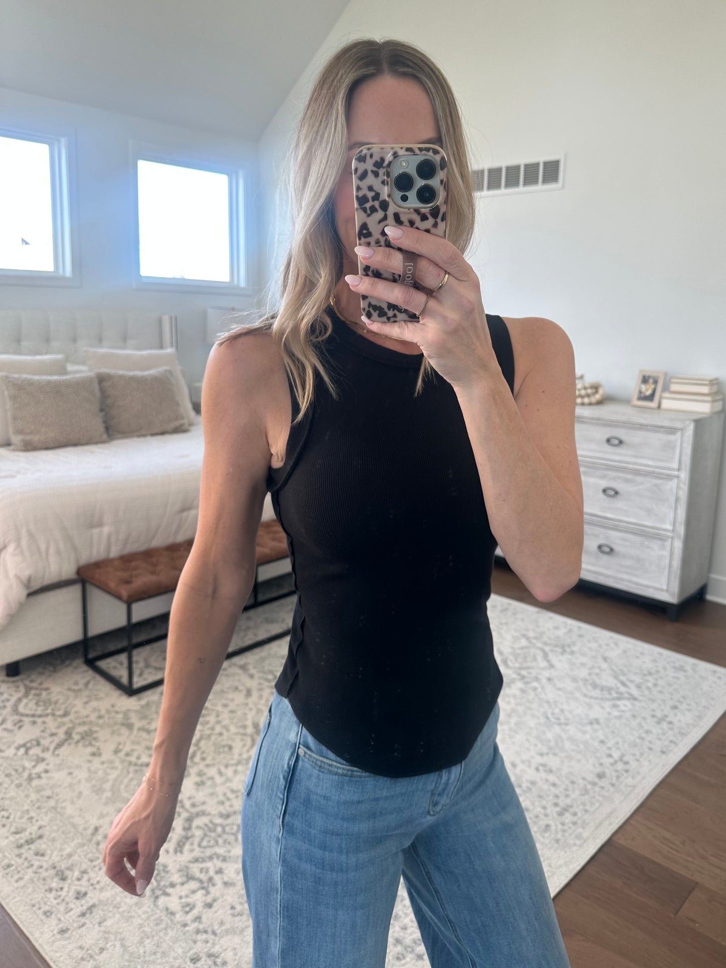 Basic Tank- Black