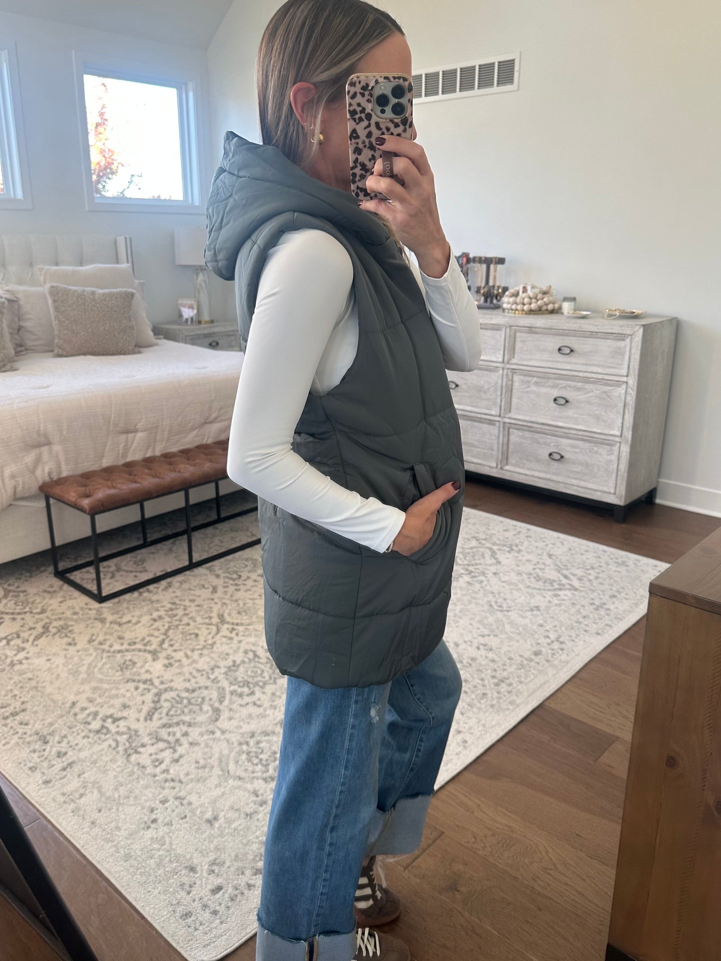 Hooded Puffer Vest- Grey