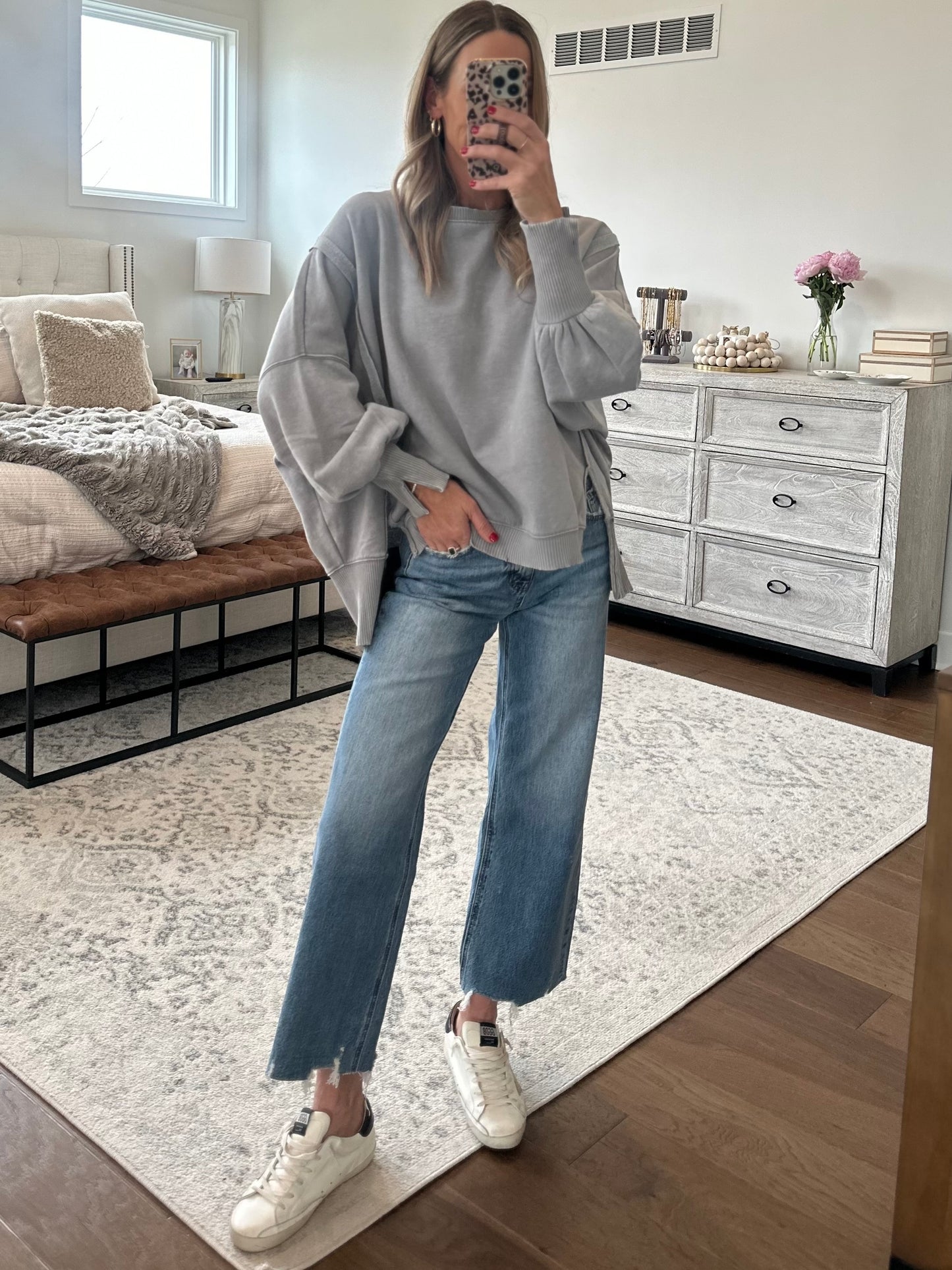 Oversized Sweatshirt- Grey