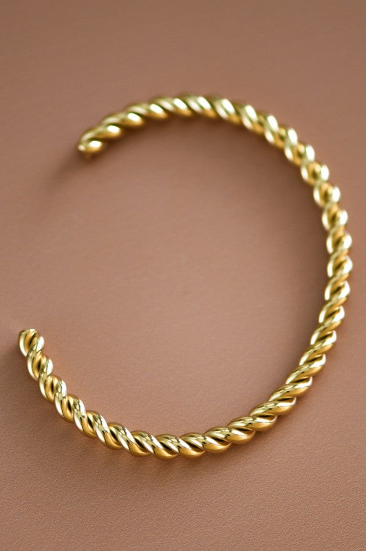 18k Gold Cuff