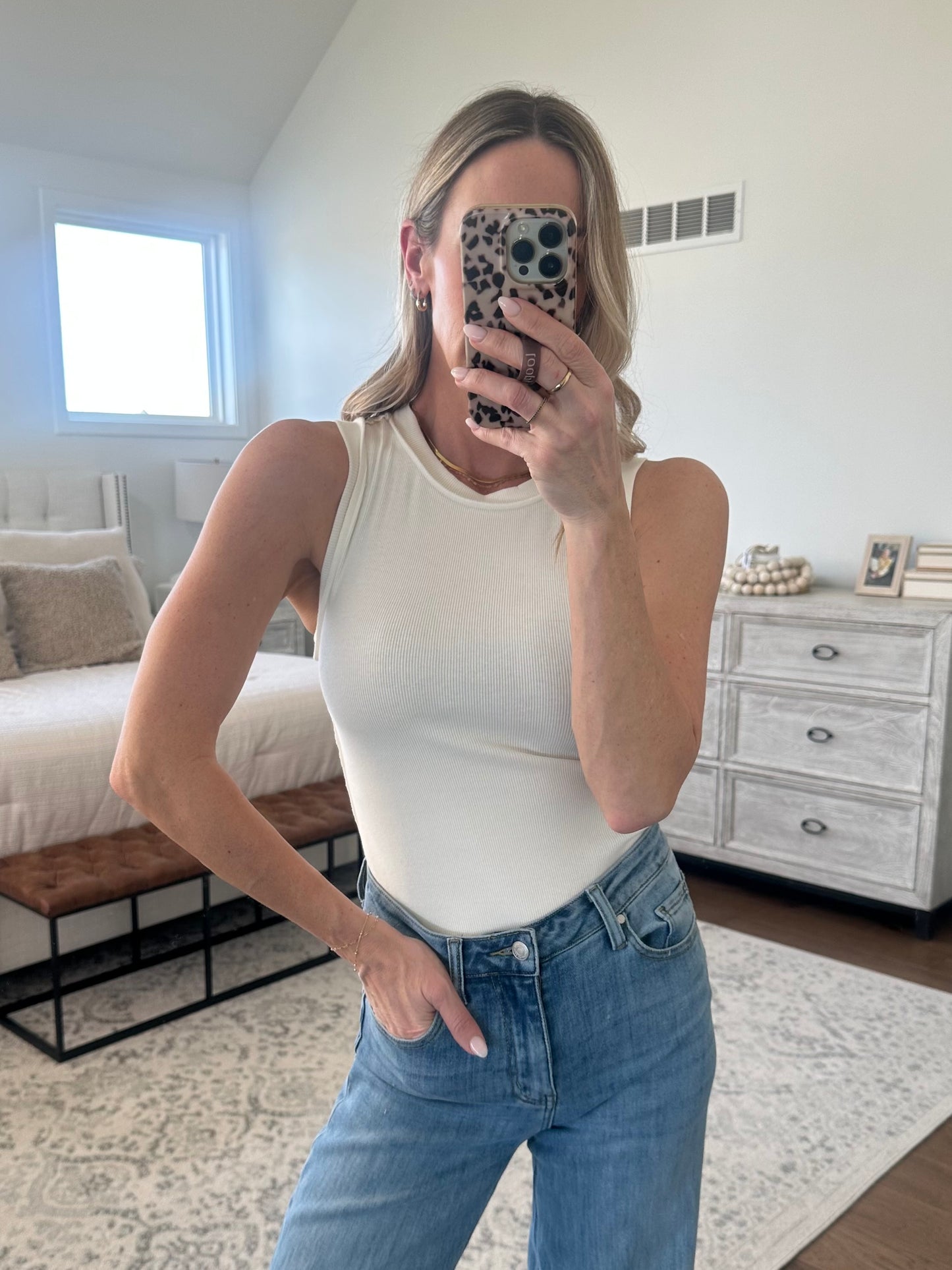 Basic Tank- White