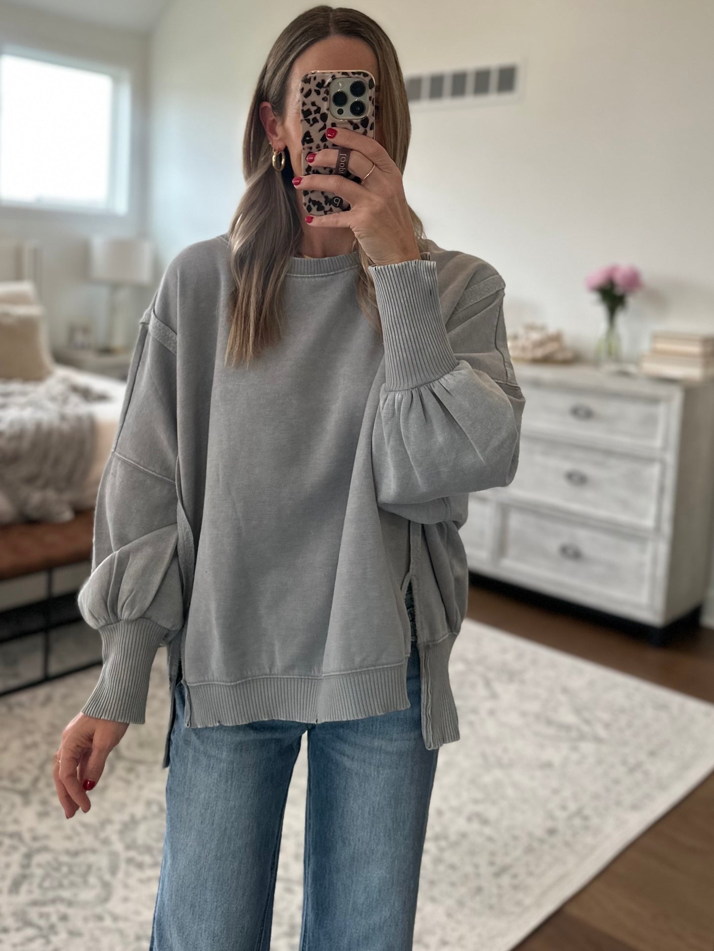 Oversized Sweatshirt- Grey