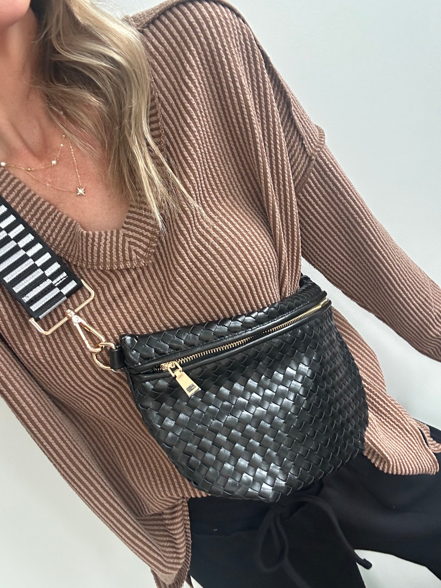 Woven Bum Bag- Black