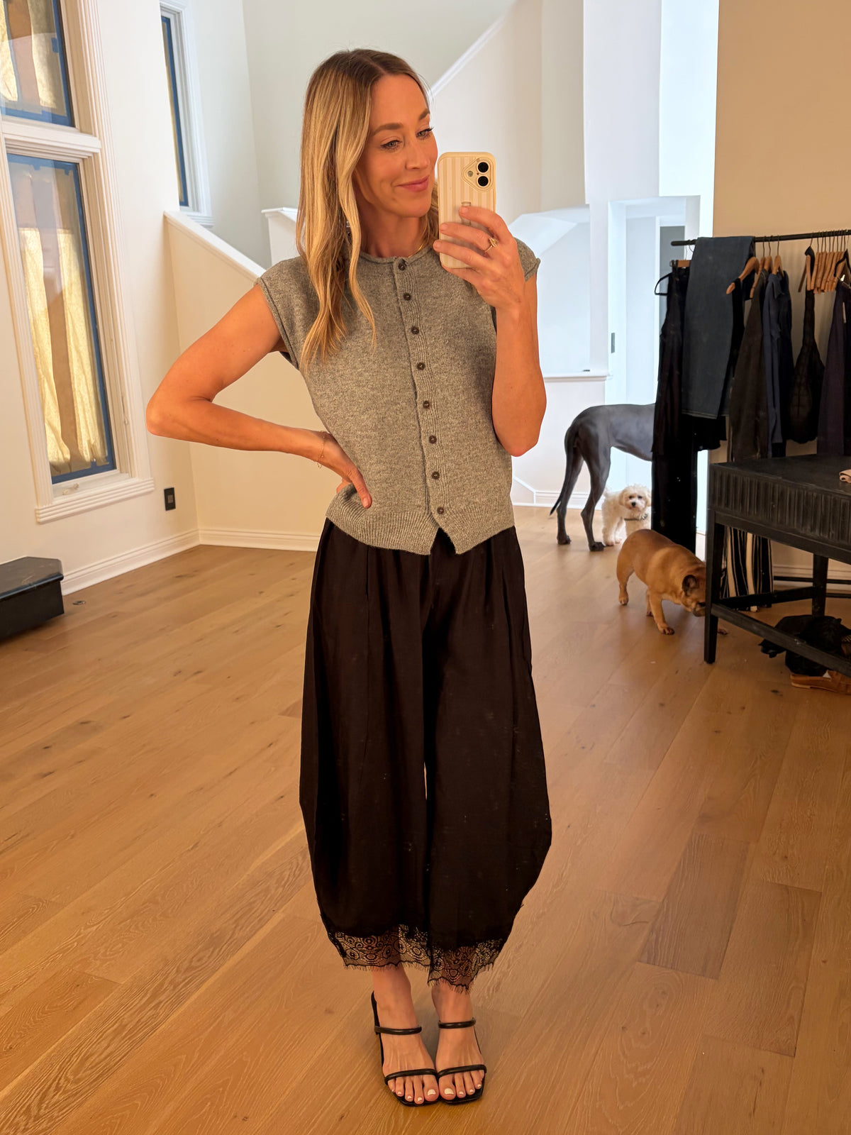 Sleeveless Cardi- Grey