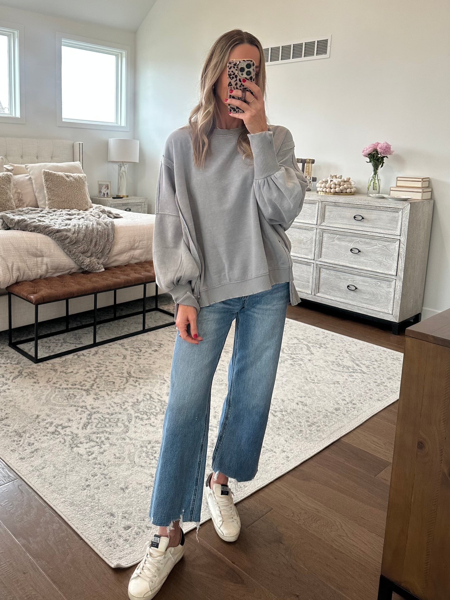 Oversized Sweatshirt- Grey