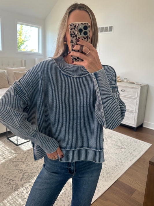 Oversized Cropped Sweater- Blue