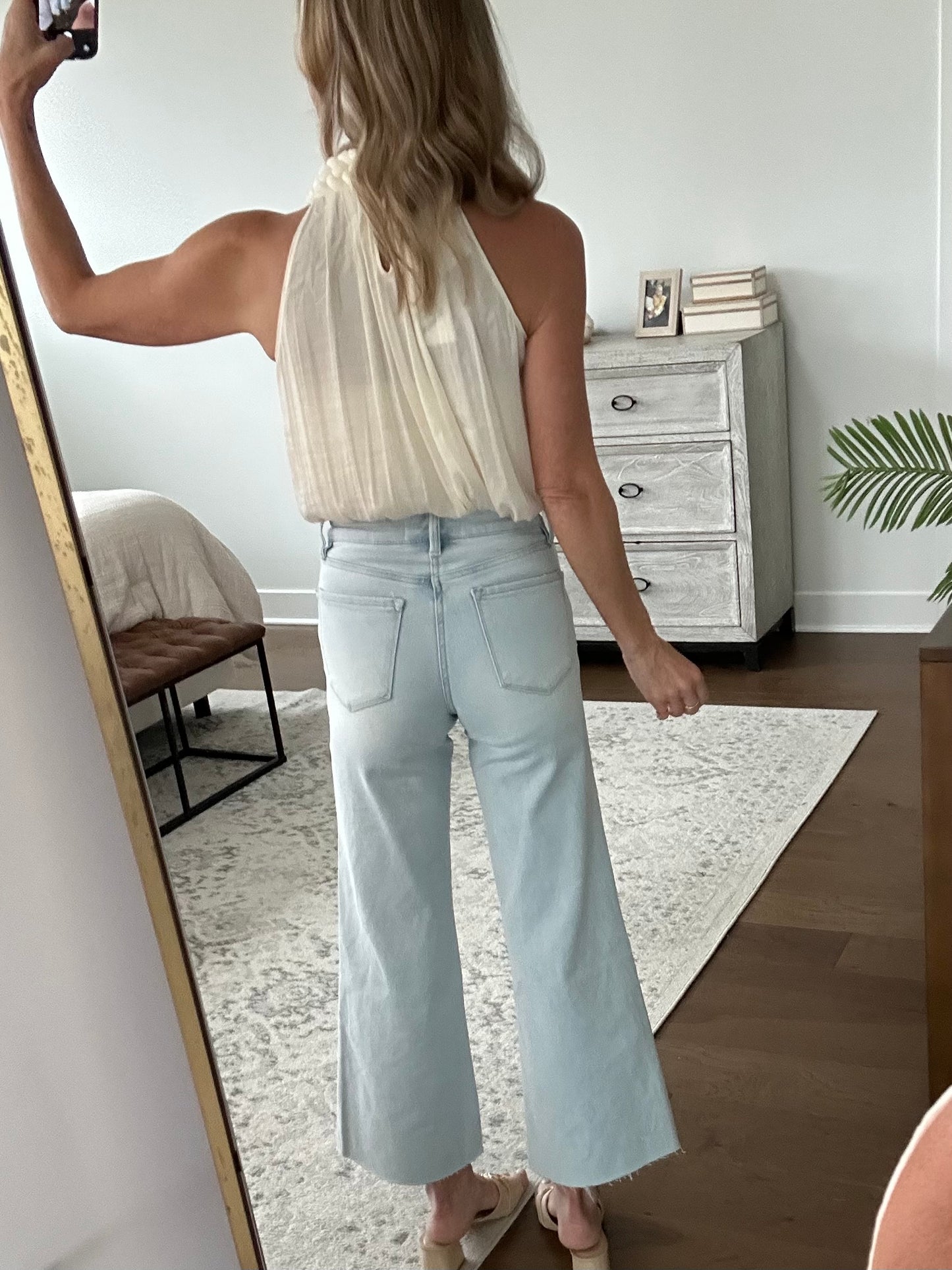 Light Wash Cropped Jean