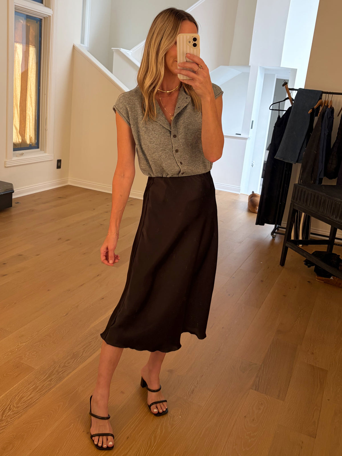Sleeveless Cardi- Grey