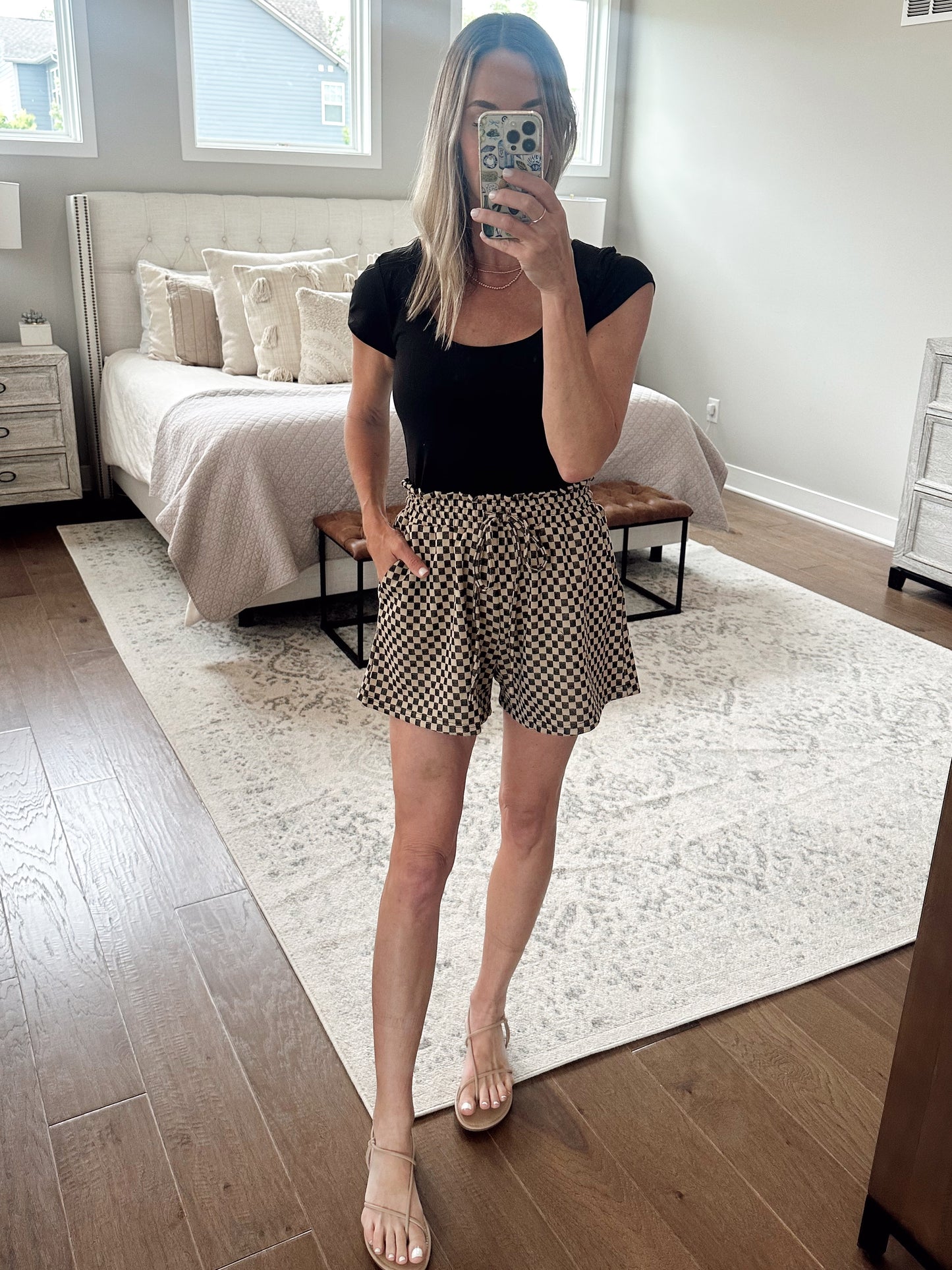 Checkered Shorts- Tan