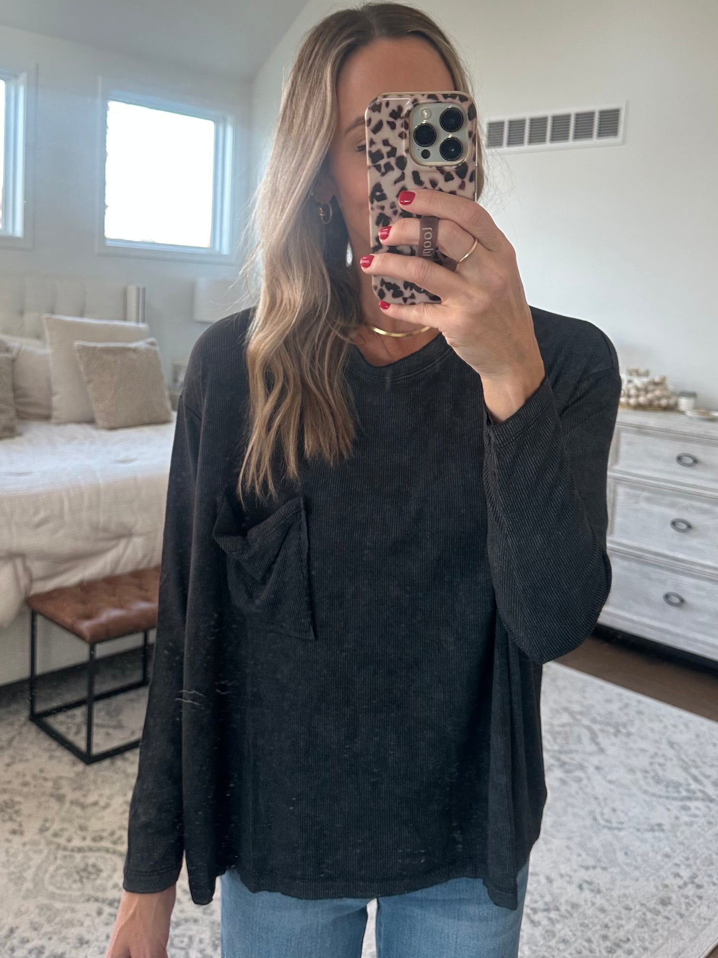 Long Sleeve Pocket Tee- Ash Black