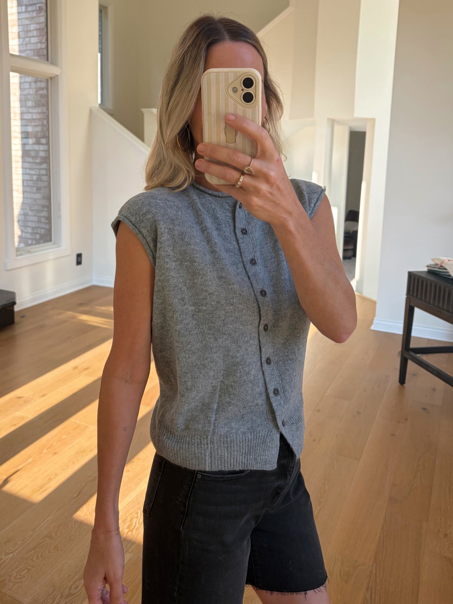 Sleeveless Cardi- Grey
