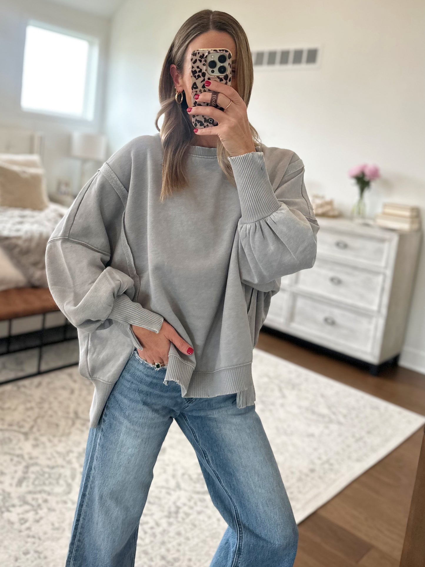 Oversized Sweatshirt- Grey