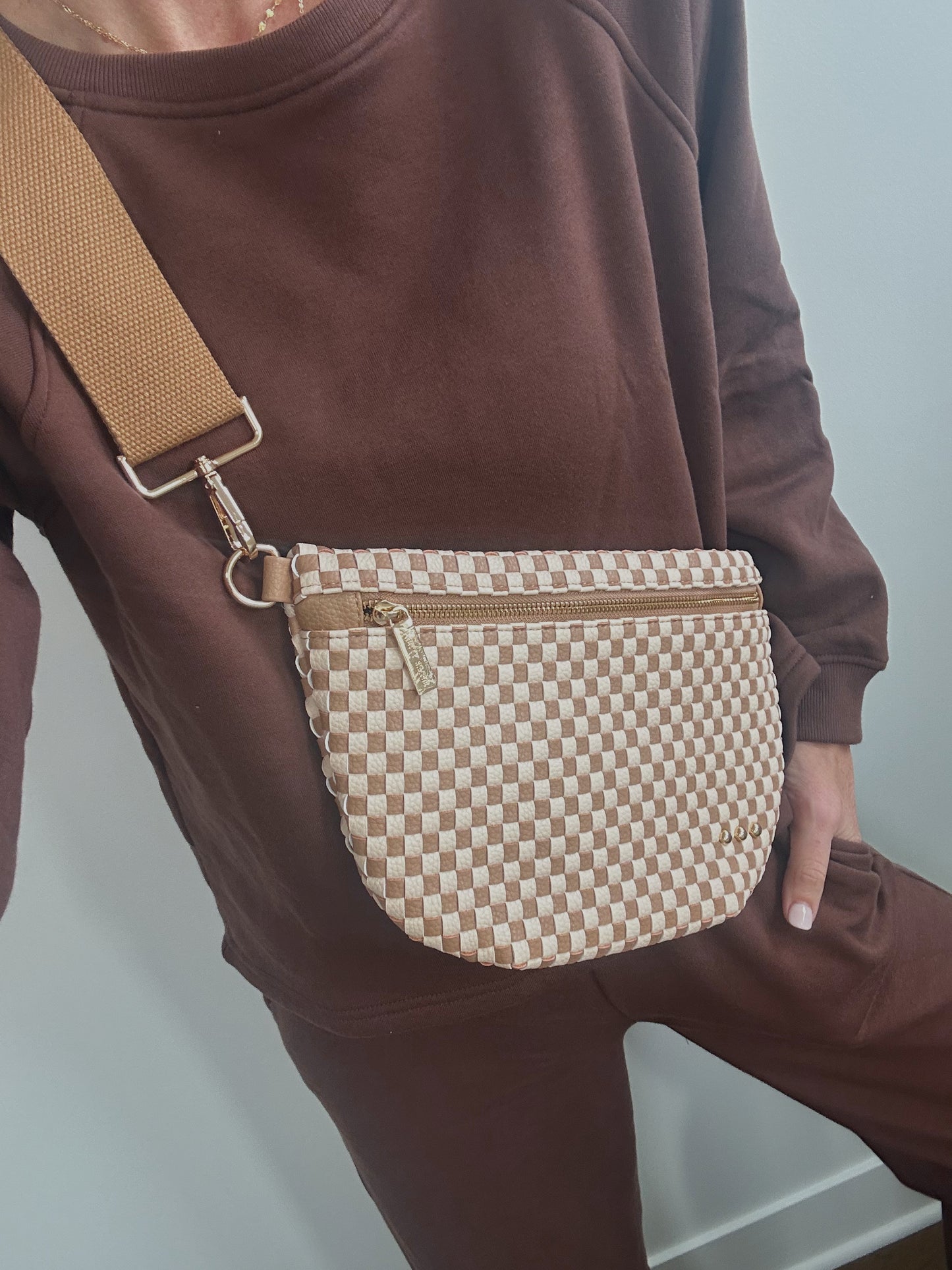 Woven Bum Bag- Checkered Neutral