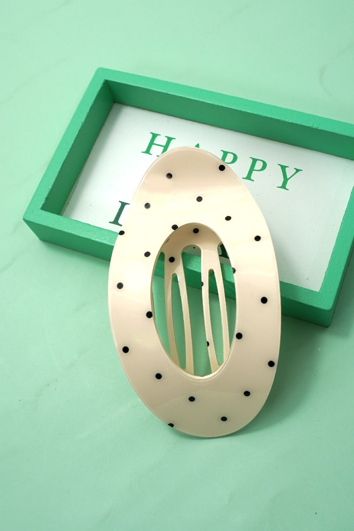 Oval Claw Clip- Ivory